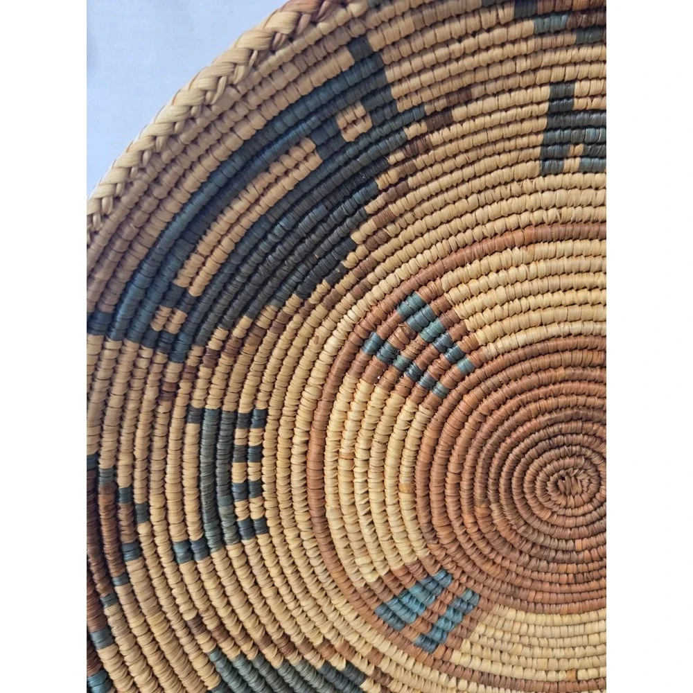Vintage Hausa Handwoven Coiled Basket/Platter 13.5